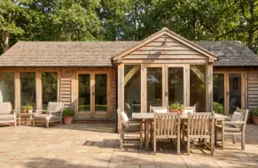 Oak Framed Annexes, Chalets & Garden Cottages